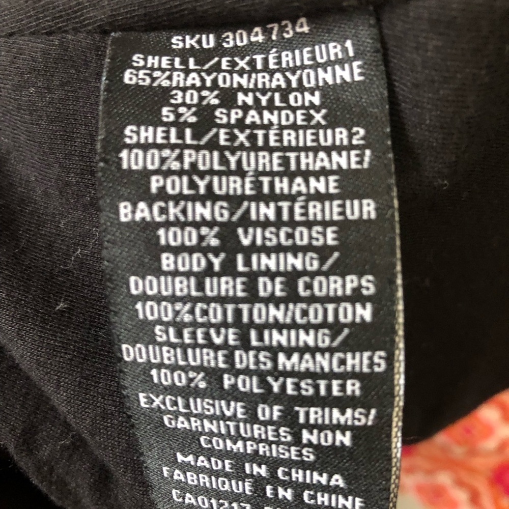 Women’s Black Faux Leather Jacket. Large. Le Chateau. Like New. - Picture 4 of 7